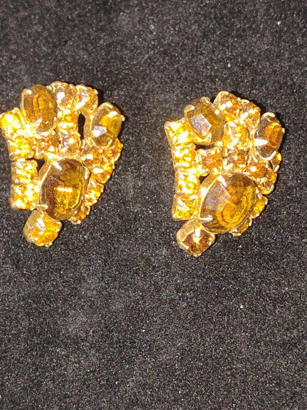 Vintage Amber Topaz Multi‑Stone Cluster Earrings – Gold‑Tone – 1950s–70s